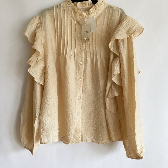 NEW WITH TAGS: MNG Blouse - US Size 8 (EUR L) - Picture 1 of 3